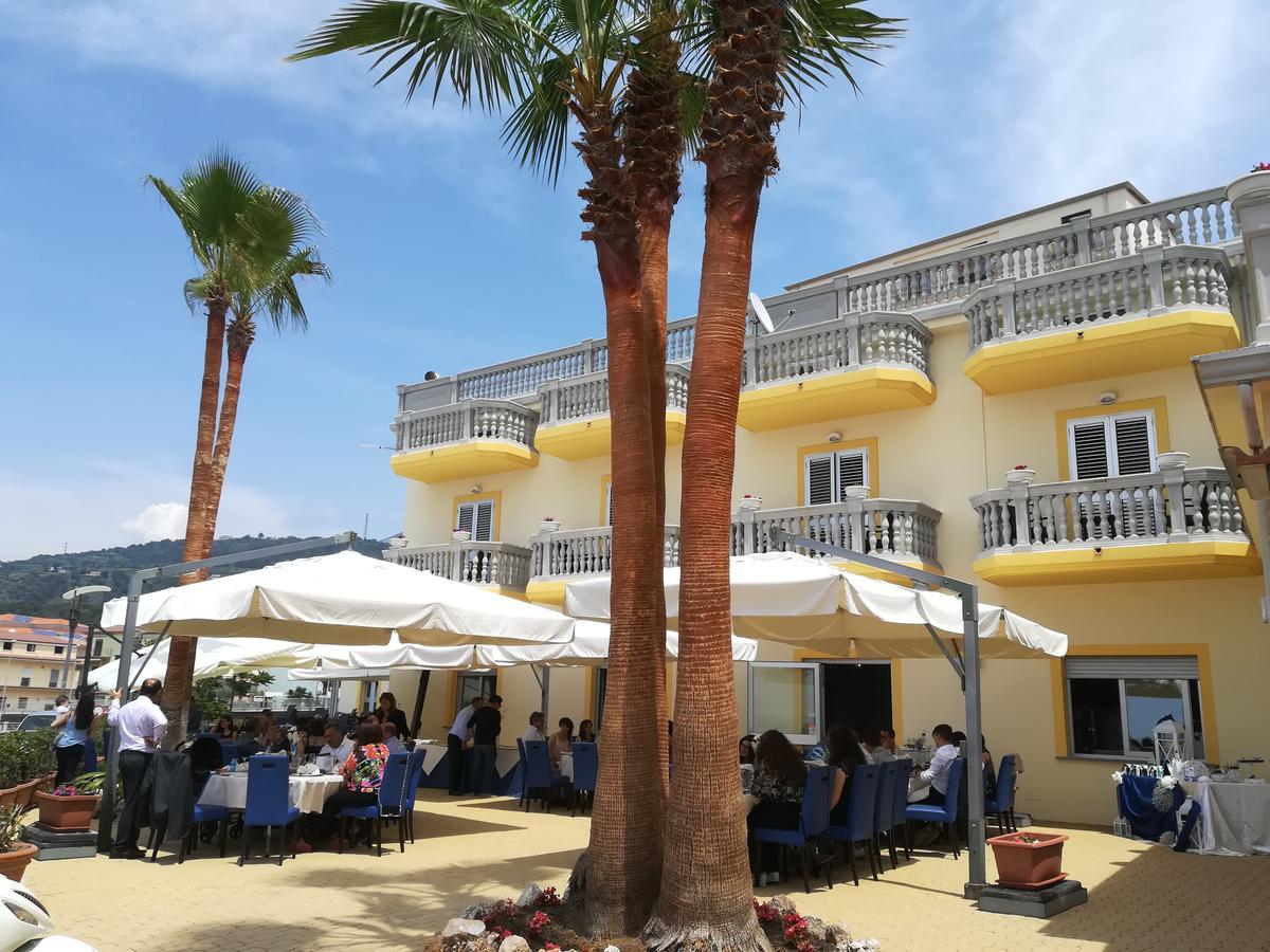 디아망테 Caletta Del Porto B&B 외부 사진